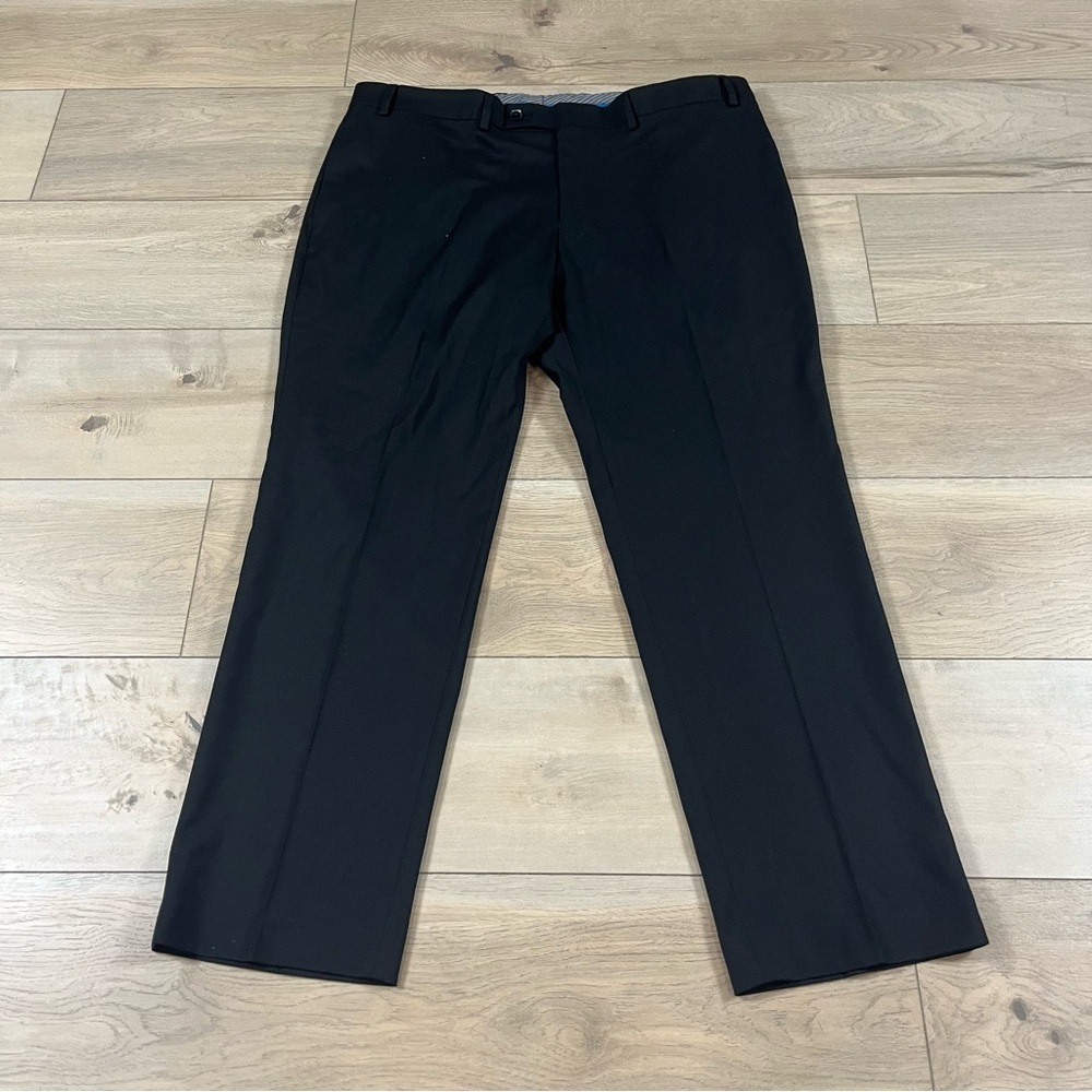 Van Heusen Men's Cool Flex Slim Fit Black Dress Pants - Picture 14 of 14